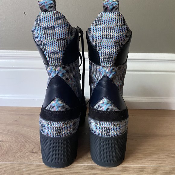 Louis Vuitton Laureate Platform Desert Boot Canvas Blue - Picture 3 of 5